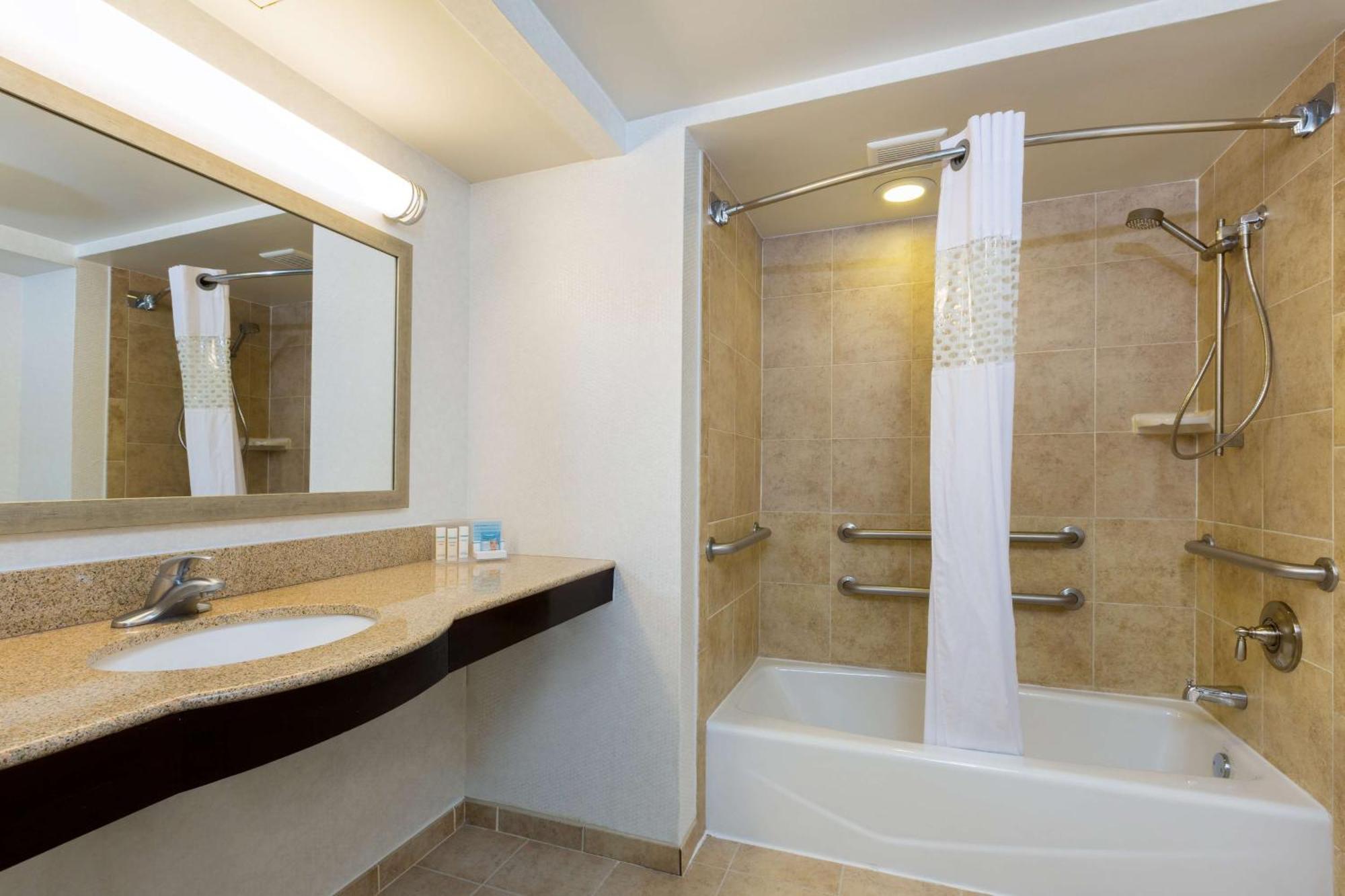 Hampton Inn Houston Near The Galleria Εξωτερικό φωτογραφία