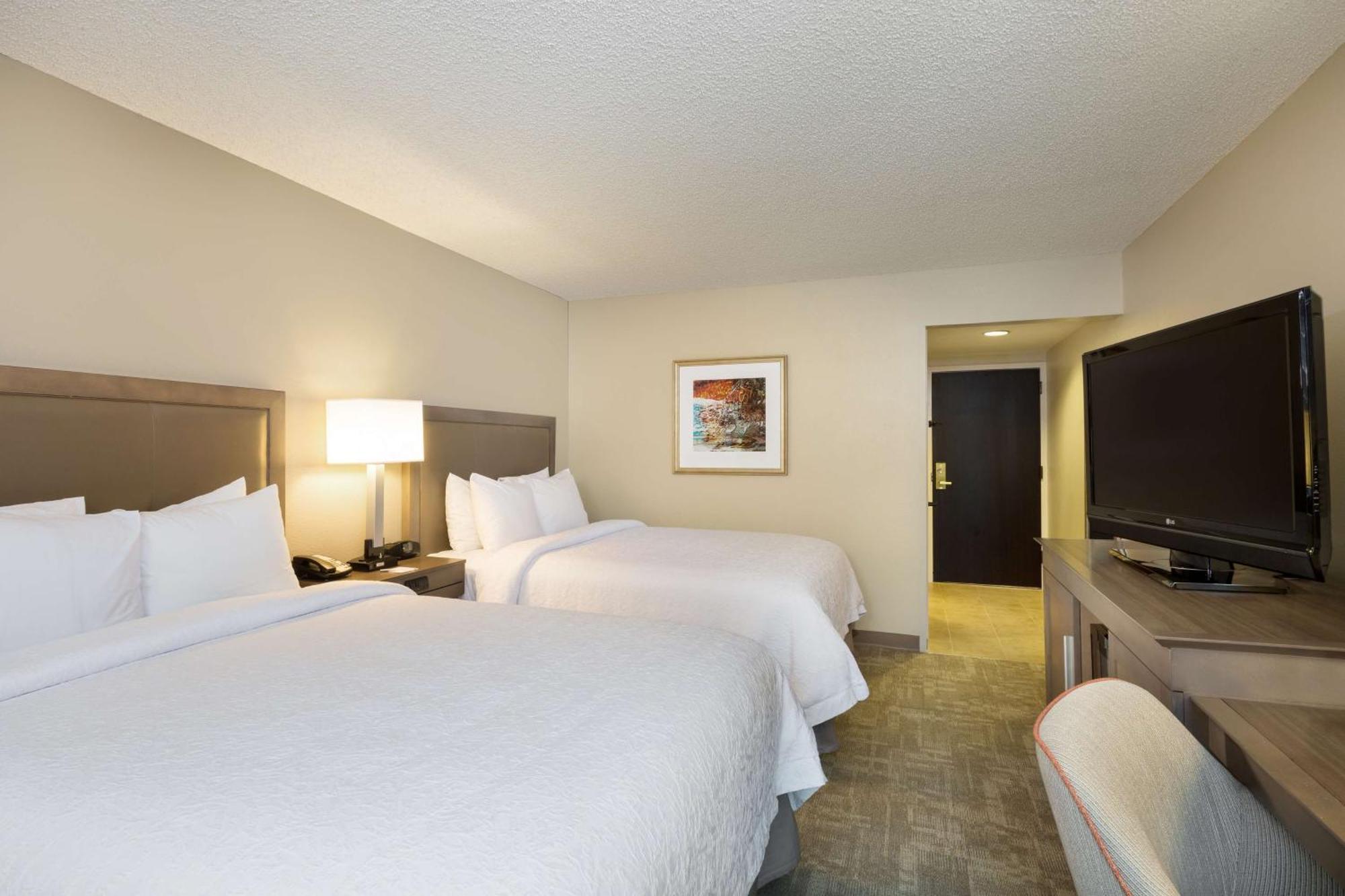 Hampton Inn Houston Near The Galleria Εξωτερικό φωτογραφία