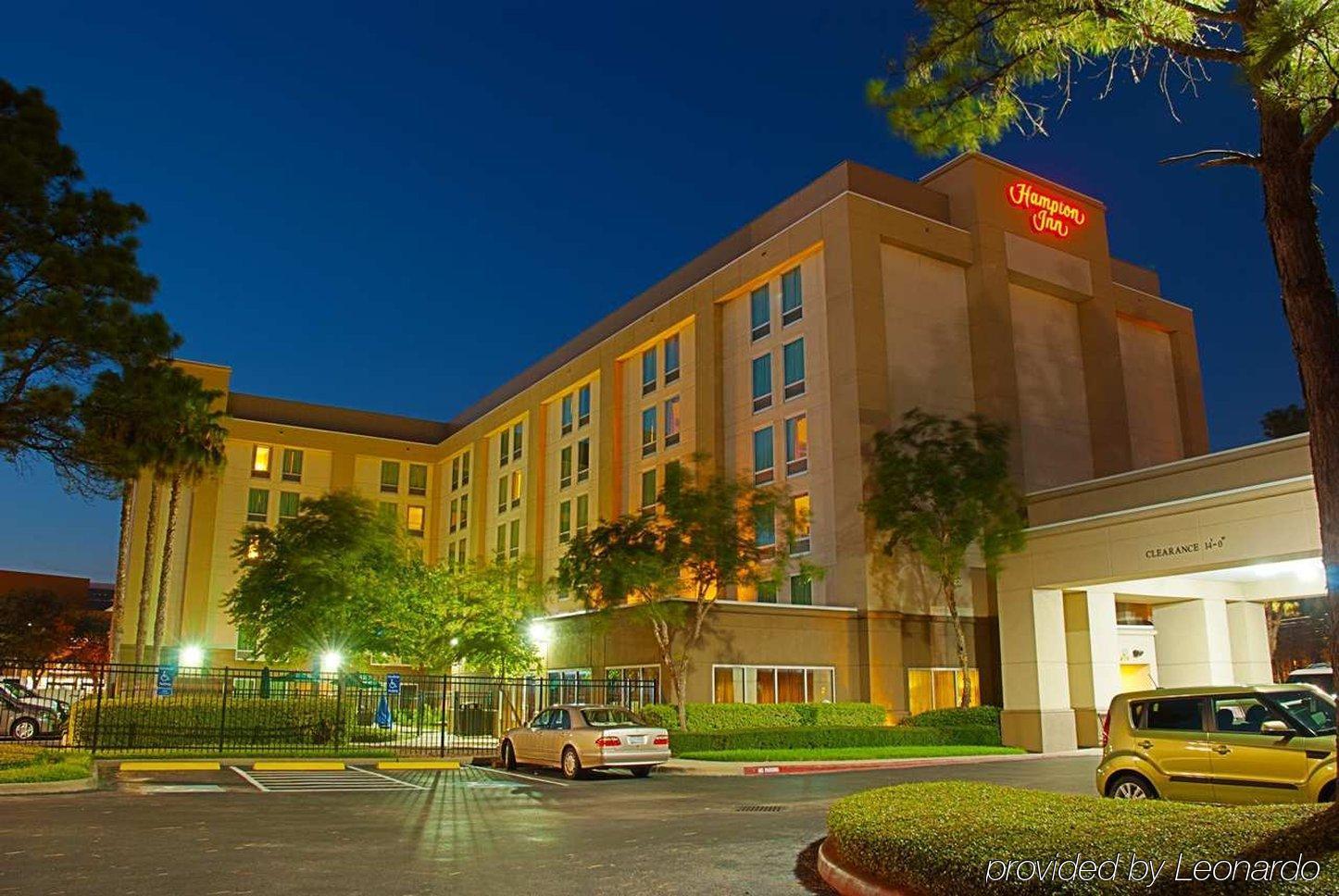 Hampton Inn Houston Near The Galleria Εξωτερικό φωτογραφία