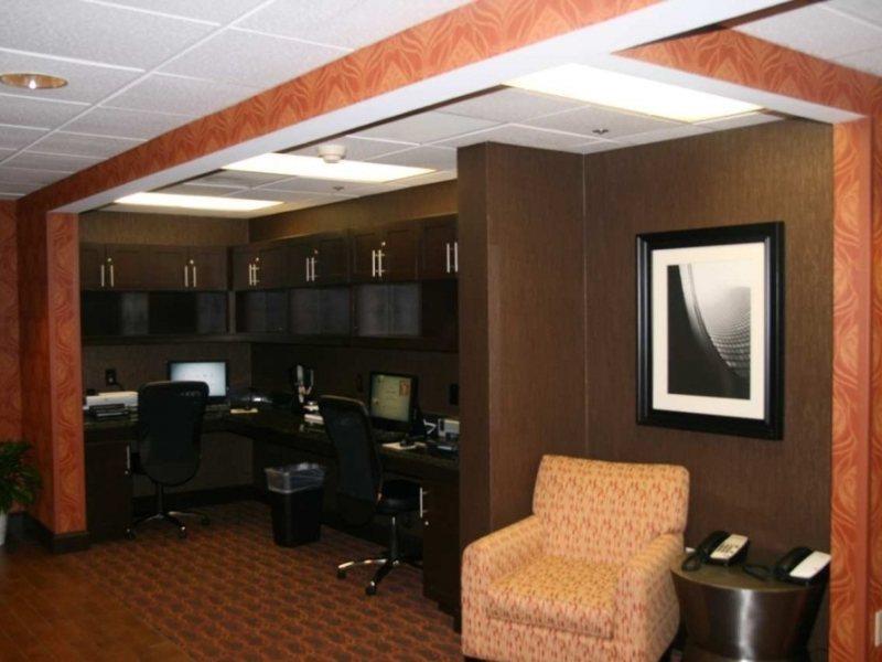 Hampton Inn Houston Near The Galleria Ανέσεις φωτογραφία